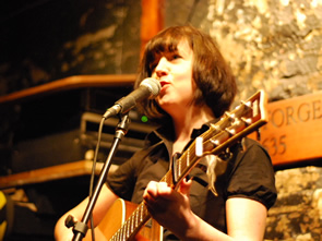 Suzy Almond
